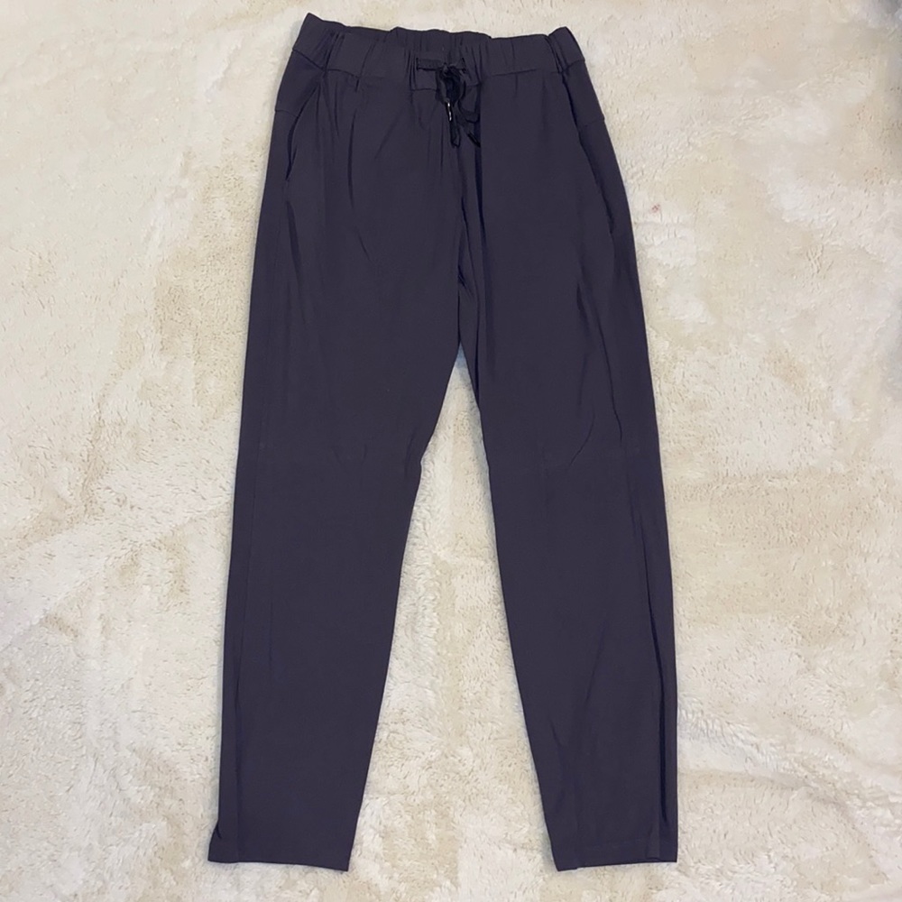 Lululemon joggers